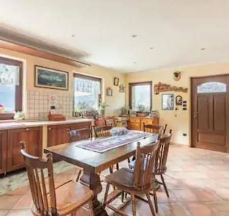 Tatil Evi La Maison Rose Brissogne